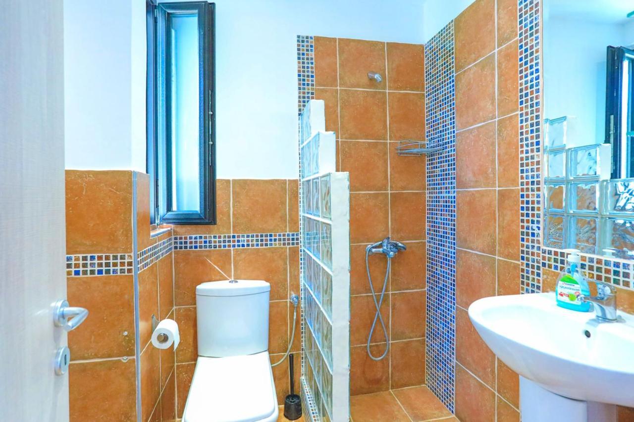 Kalma Villa Ena Nea Moudania Exterior foto